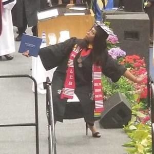 Meet your Posher, Alexis